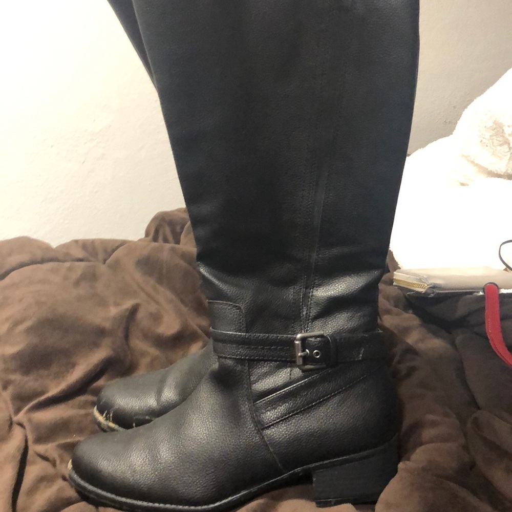 Boots - Picture 2 of 2